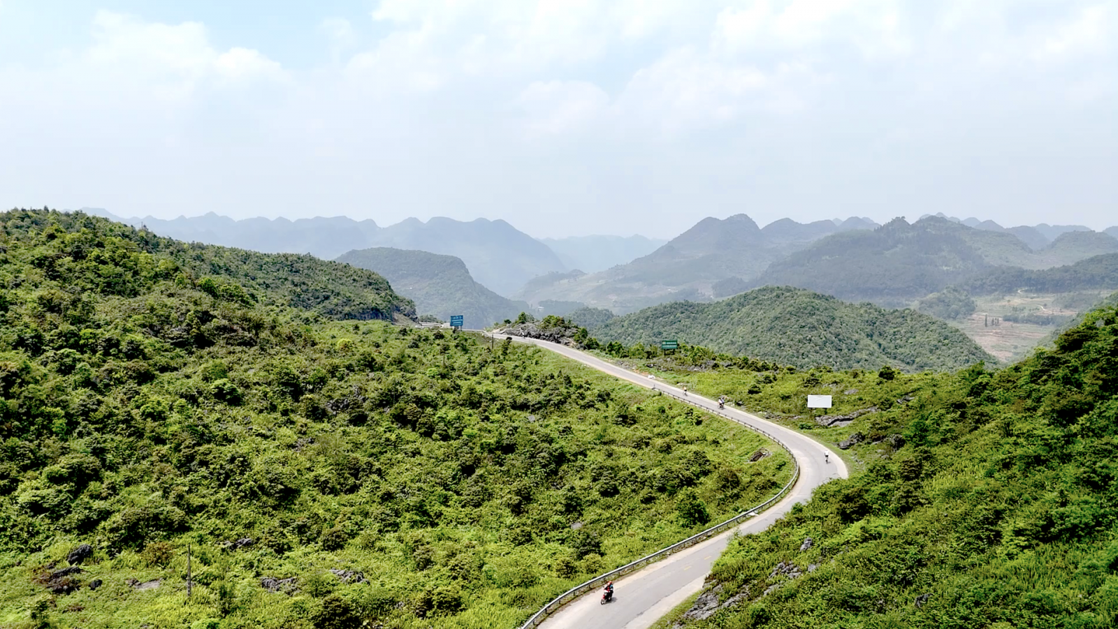 cycling-from-bao-lac-to-dong-van